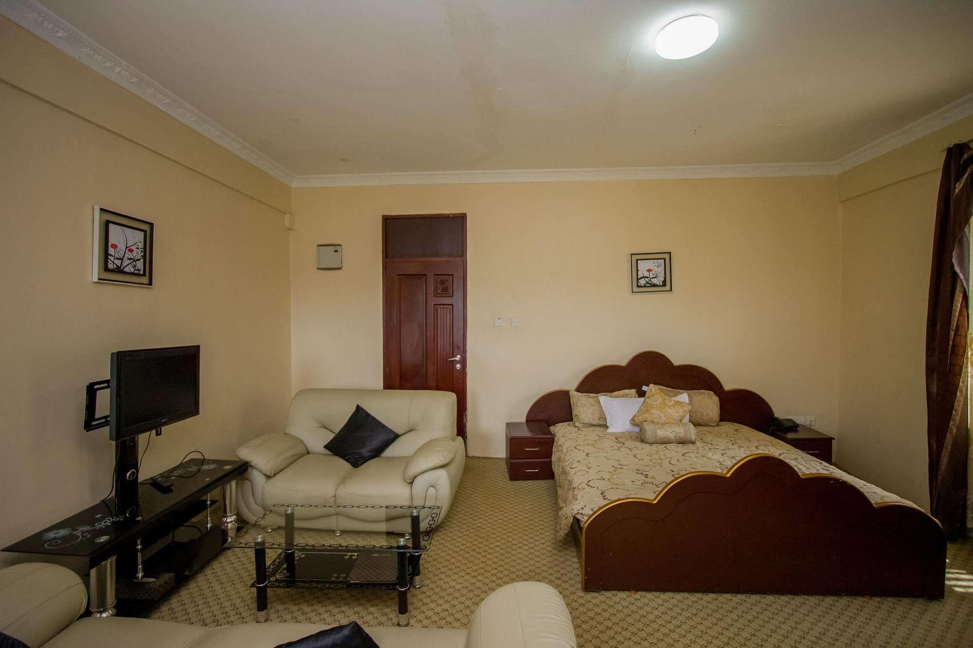 Grand Global Hotel Kampala Exterior photo