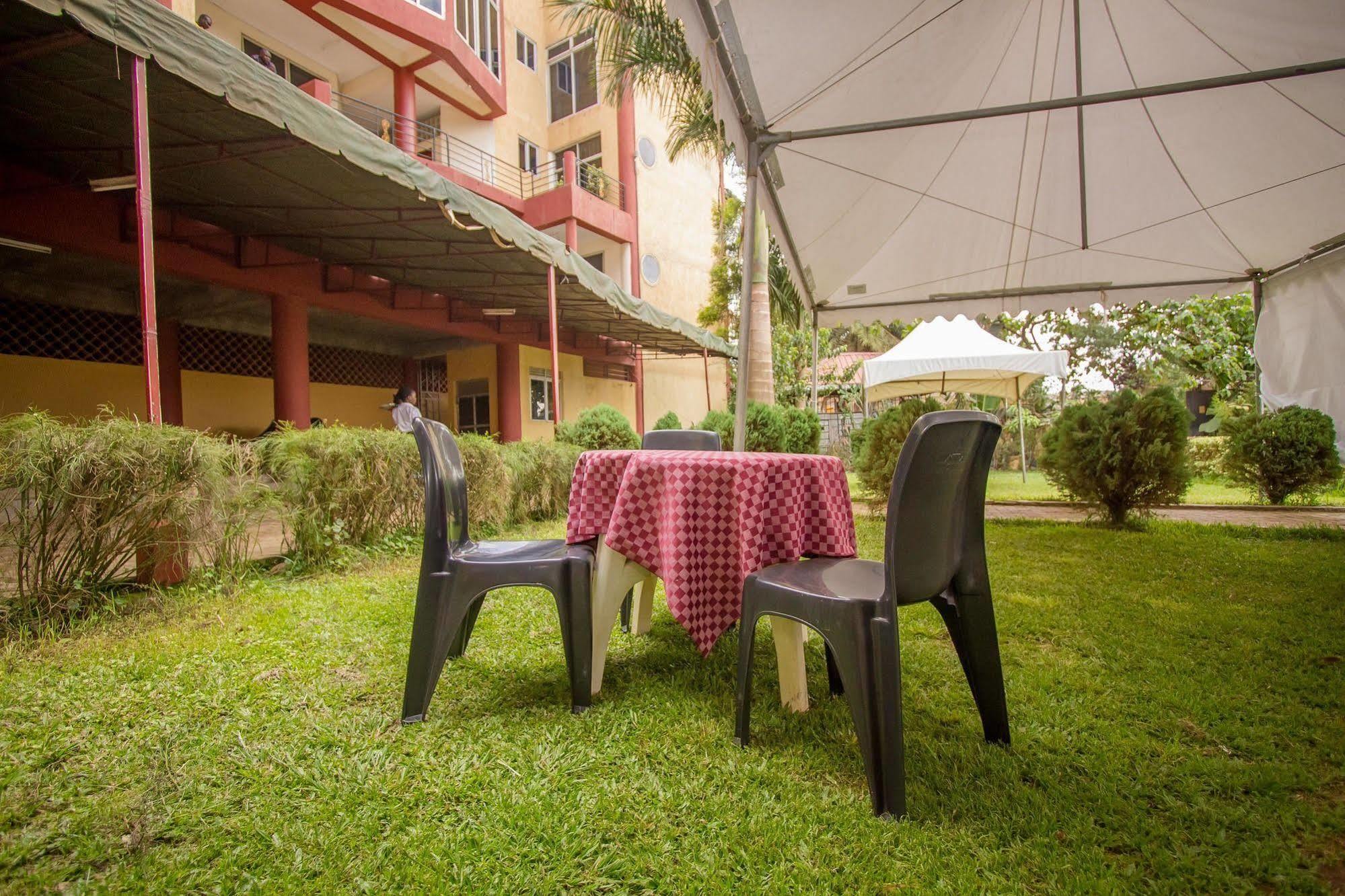 Grand Global Hotel Kampala Exterior photo